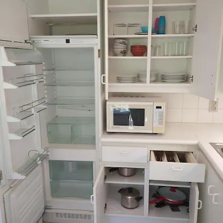 2 Bedroom App, Close To The And Plopsaland Apartment